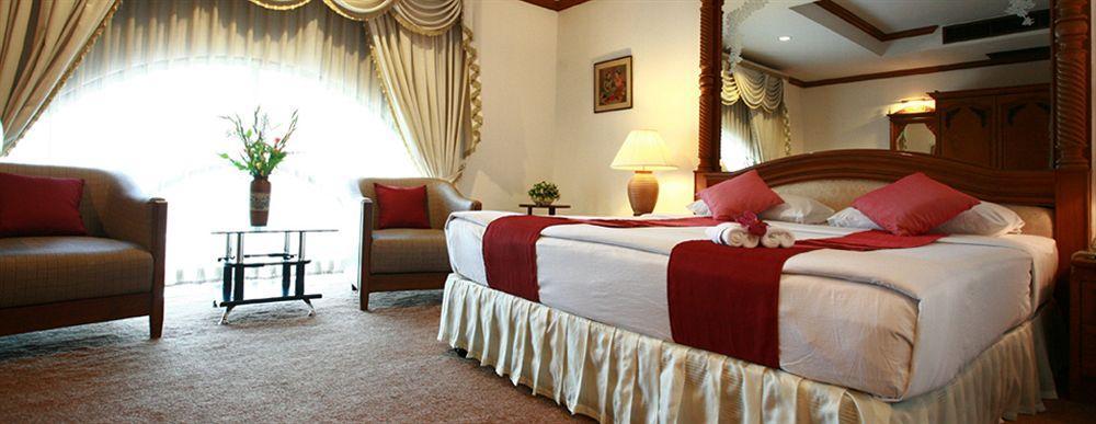 Chiangmai Ratanakosin Hotel Chiang Mai Exteriör bild