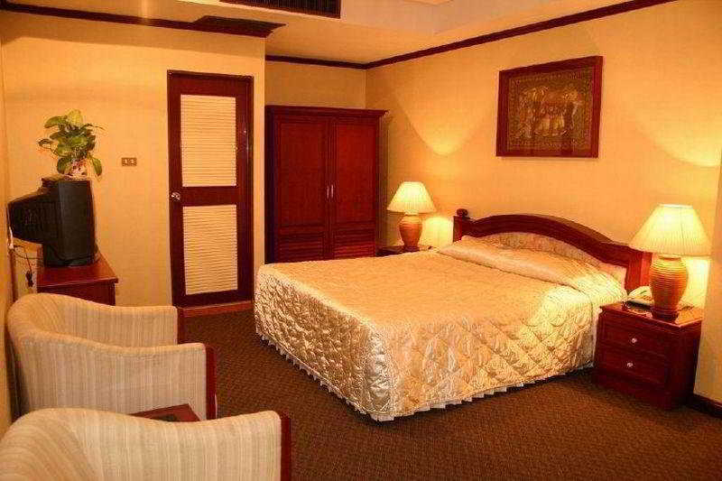Chiangmai Ratanakosin Hotel Chiang Mai Exteriör bild